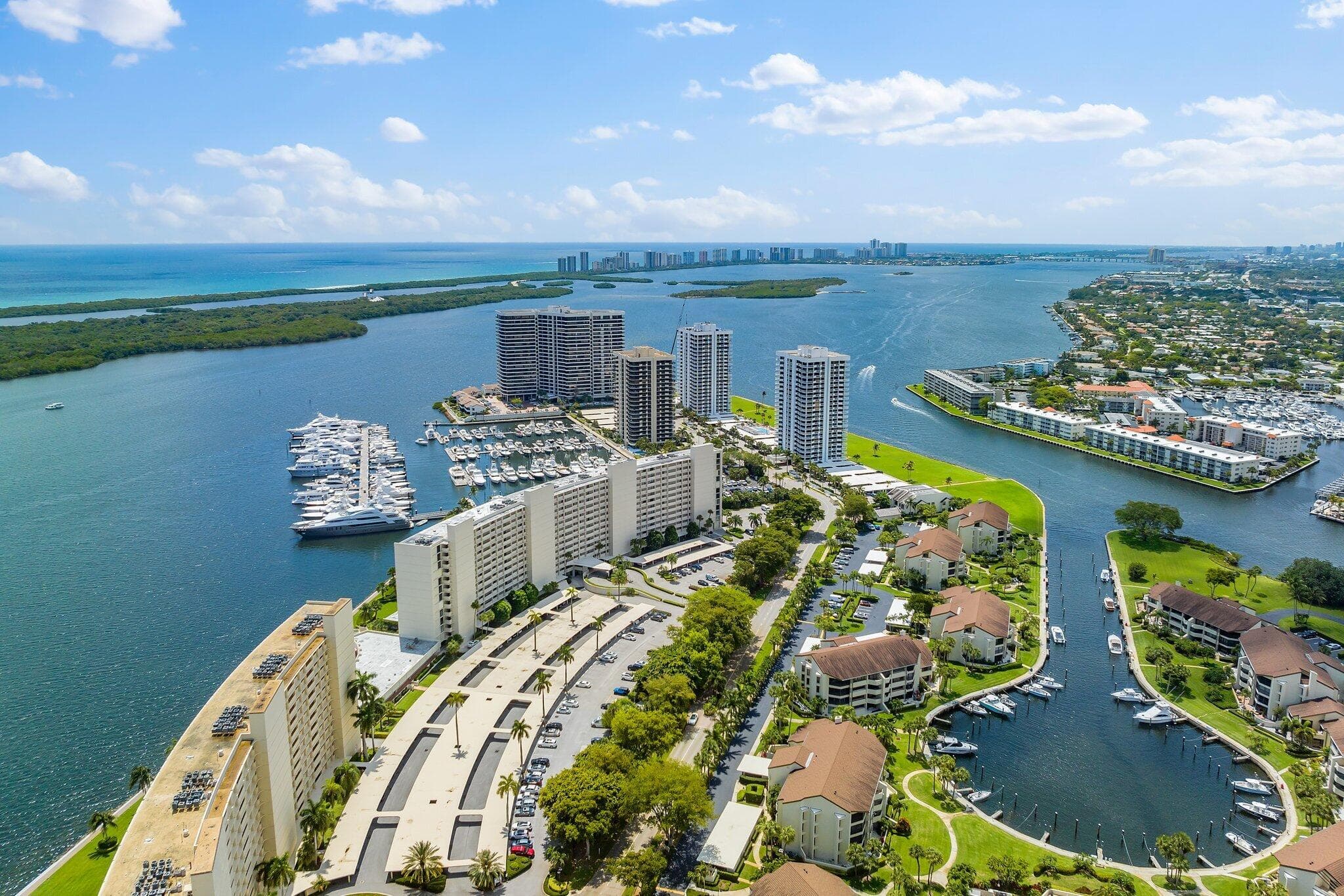 134 Lakeshore Drive 316, North Palm Beach, FL 33408, Unit 316 - Photo 3
