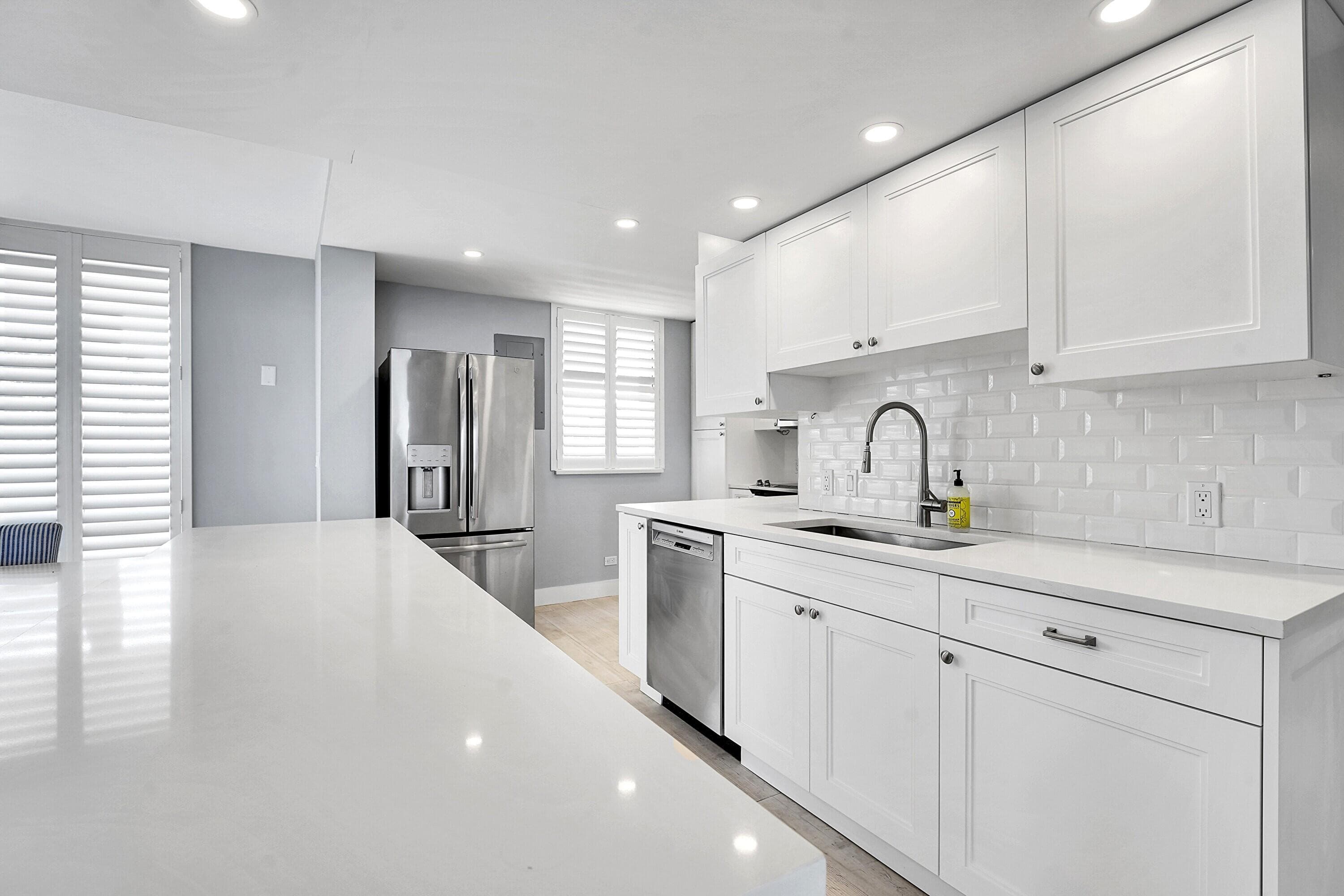 134 Lakeshore Drive 316, North Palm Beach, FL 33408, Unit 316 - Photo 5