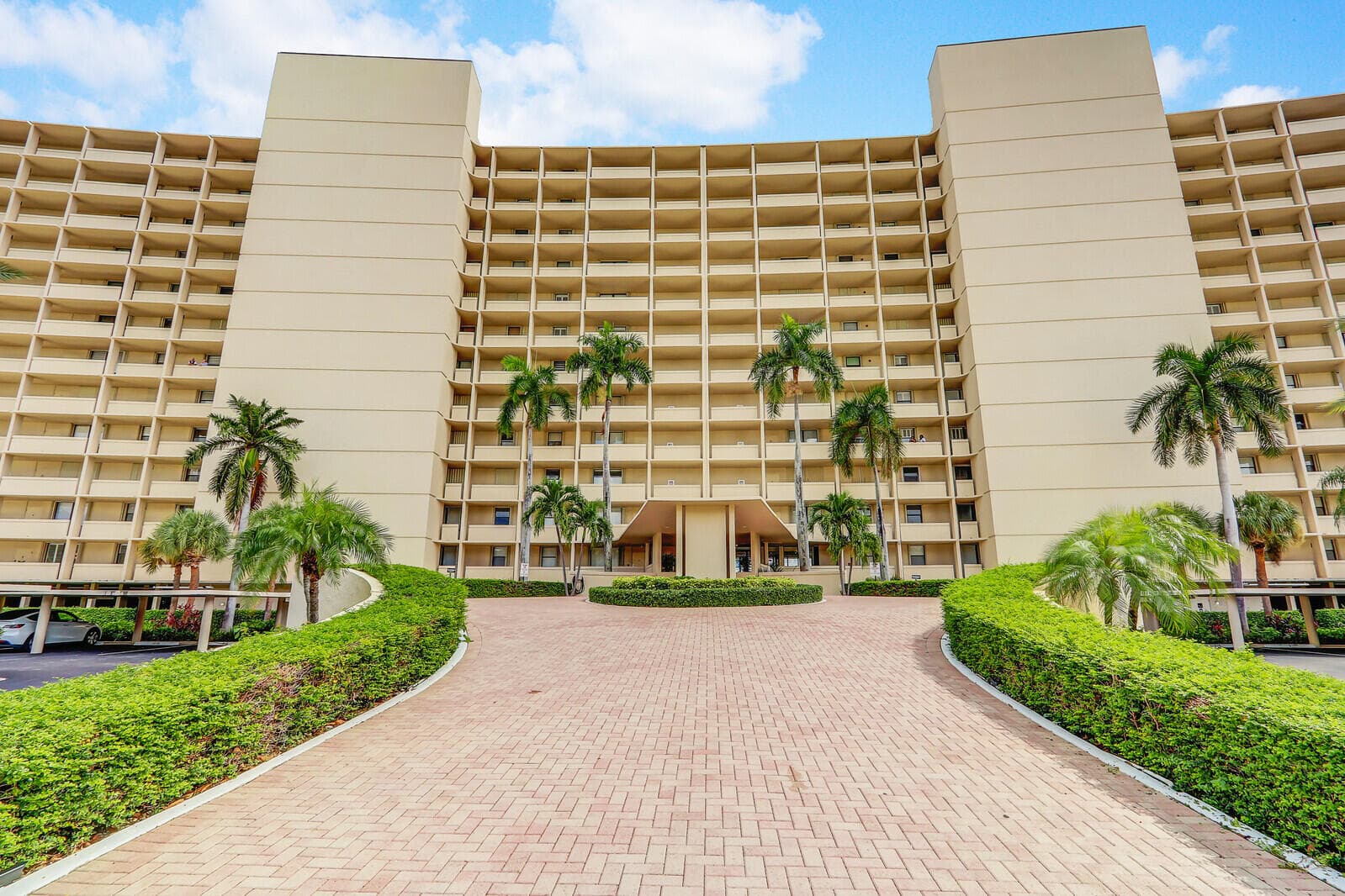132 Lakeshore Drive 1117, North Palm Beach, FL 33408, Unit 1117