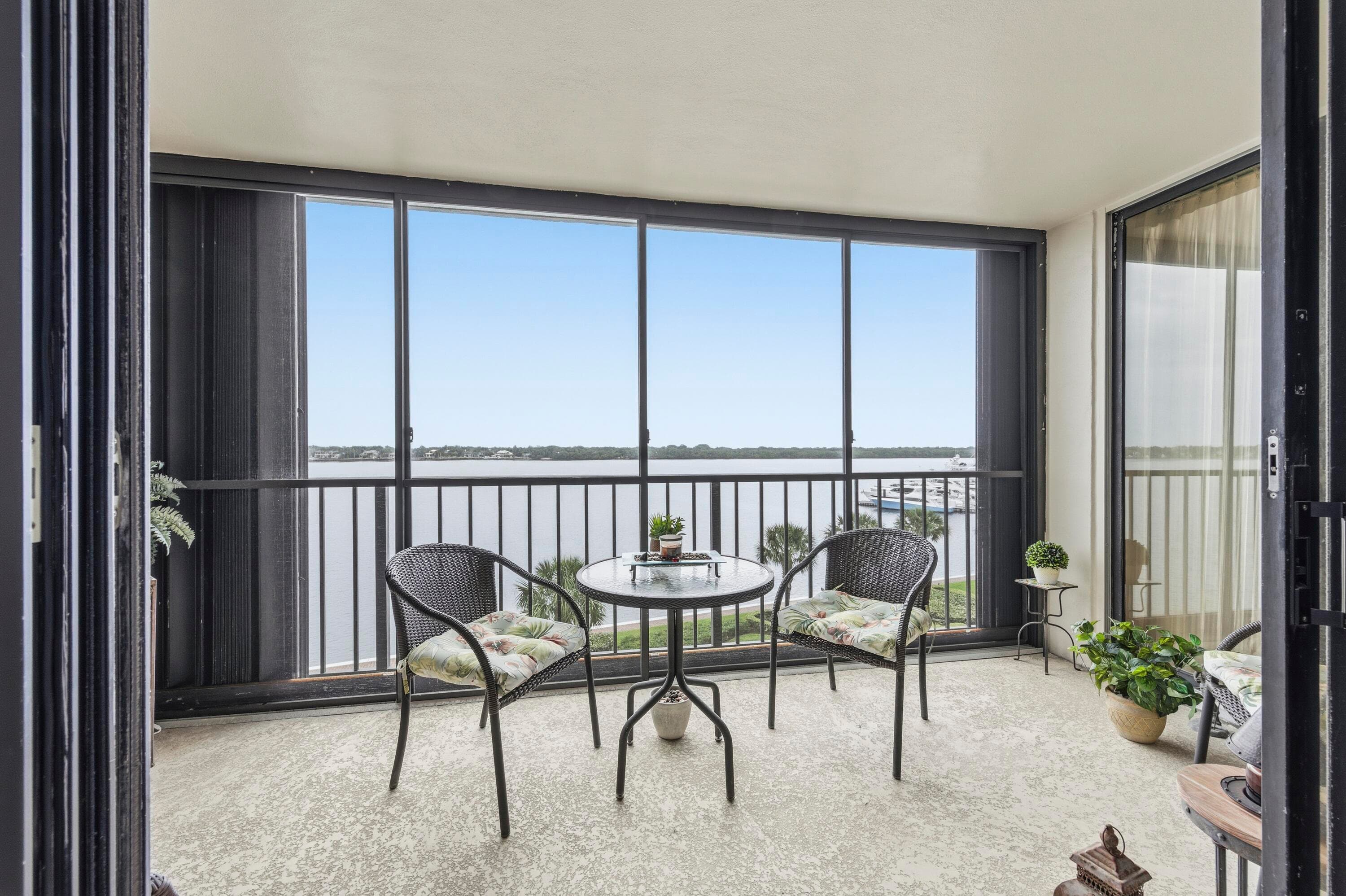 126 Lakeshore Drive 526, North Palm Beach, FL 33408, Unit 526 - Photo 4