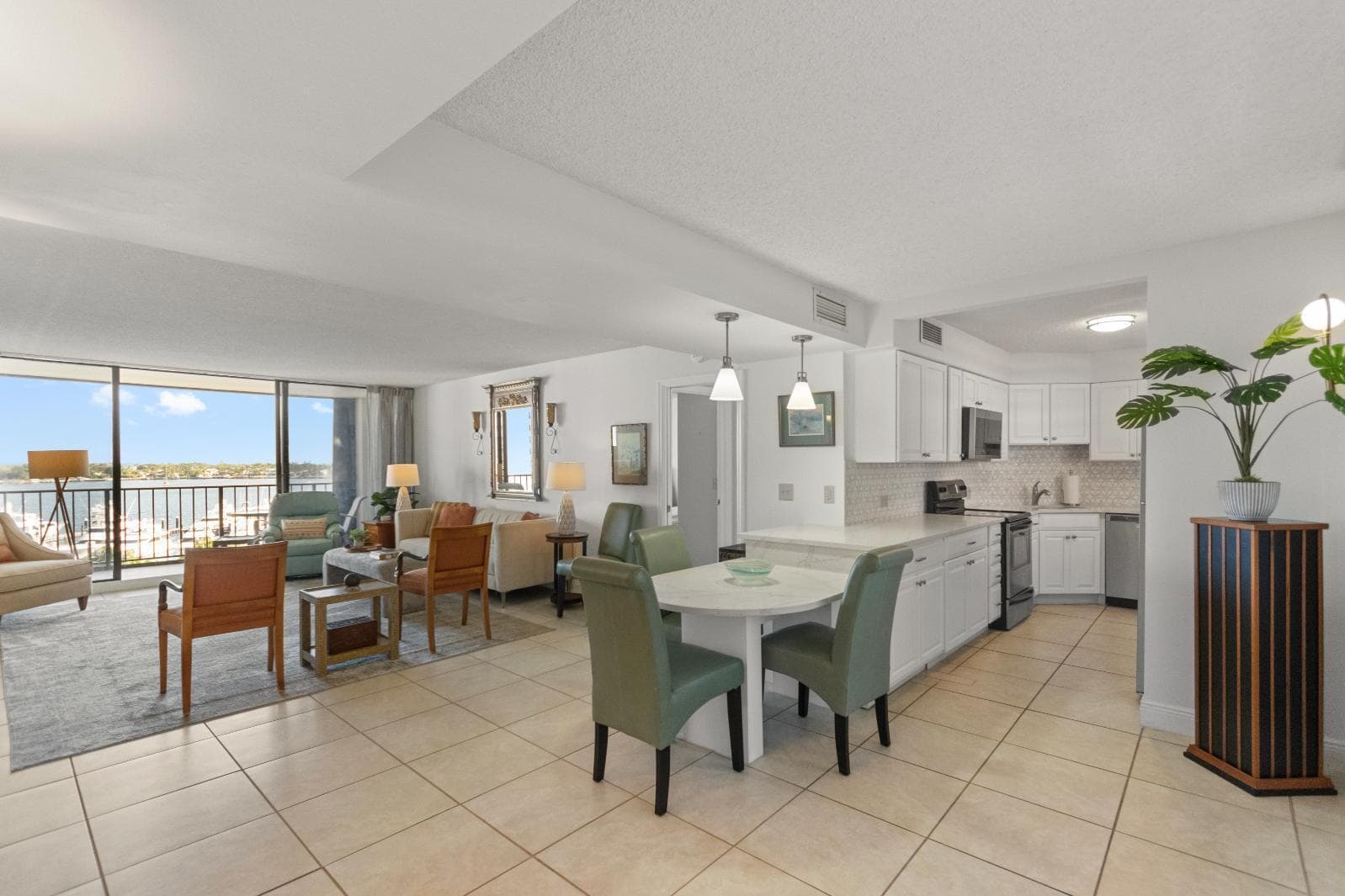 136 Lakeshore Drive 711, North Palm Beach, FL 33408, Unit 711 - Photo 2