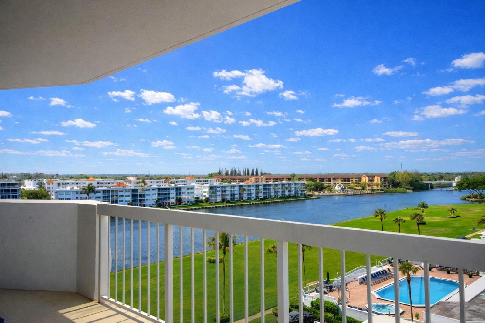 115 Lakeshore Drive 749, North Palm Beach, FL 33408, Unit 749