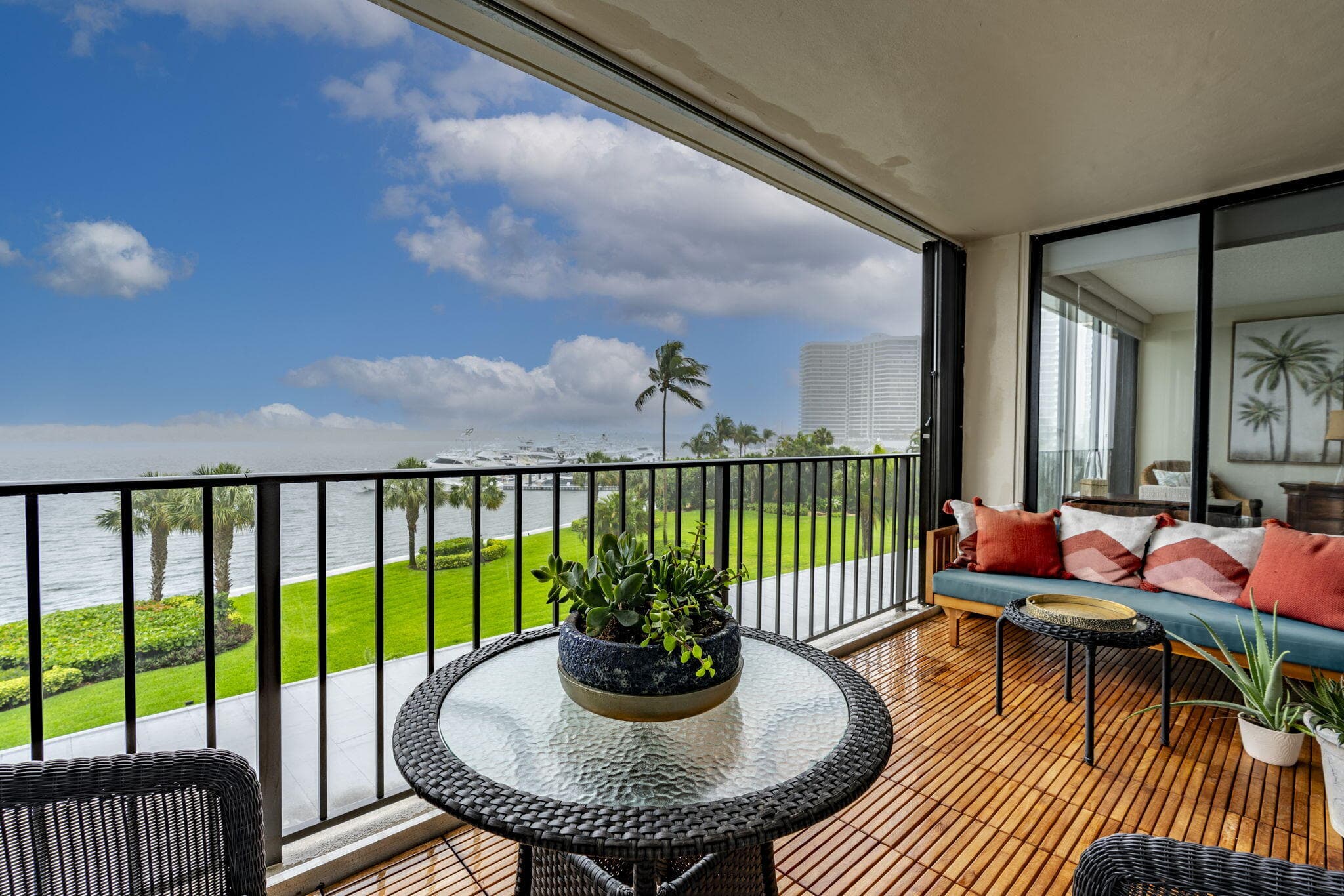 124 Lakeshore Drive 428, North Palm Beach, FL 33408, Unit 428