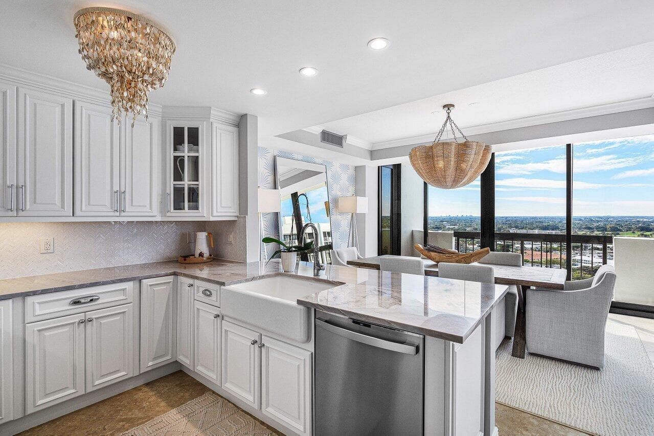 108 Lakeshore Drive 38-ph, North Palm Beach, FL 33408, Unit 38-ph - Photo 2