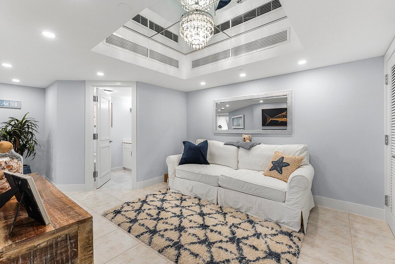 100 Lakeshore Drive 252, North Palm Beach, FL 33408, Unit 252 - Photo 4