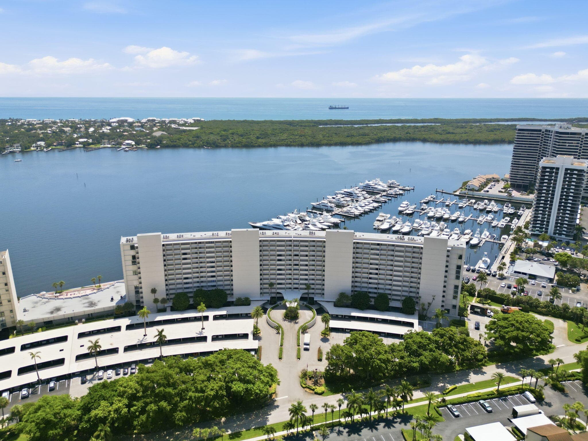 124 Lakeshore Drive 8280, North Palm Beach, FL 33408, Unit 8280 - Photo 3