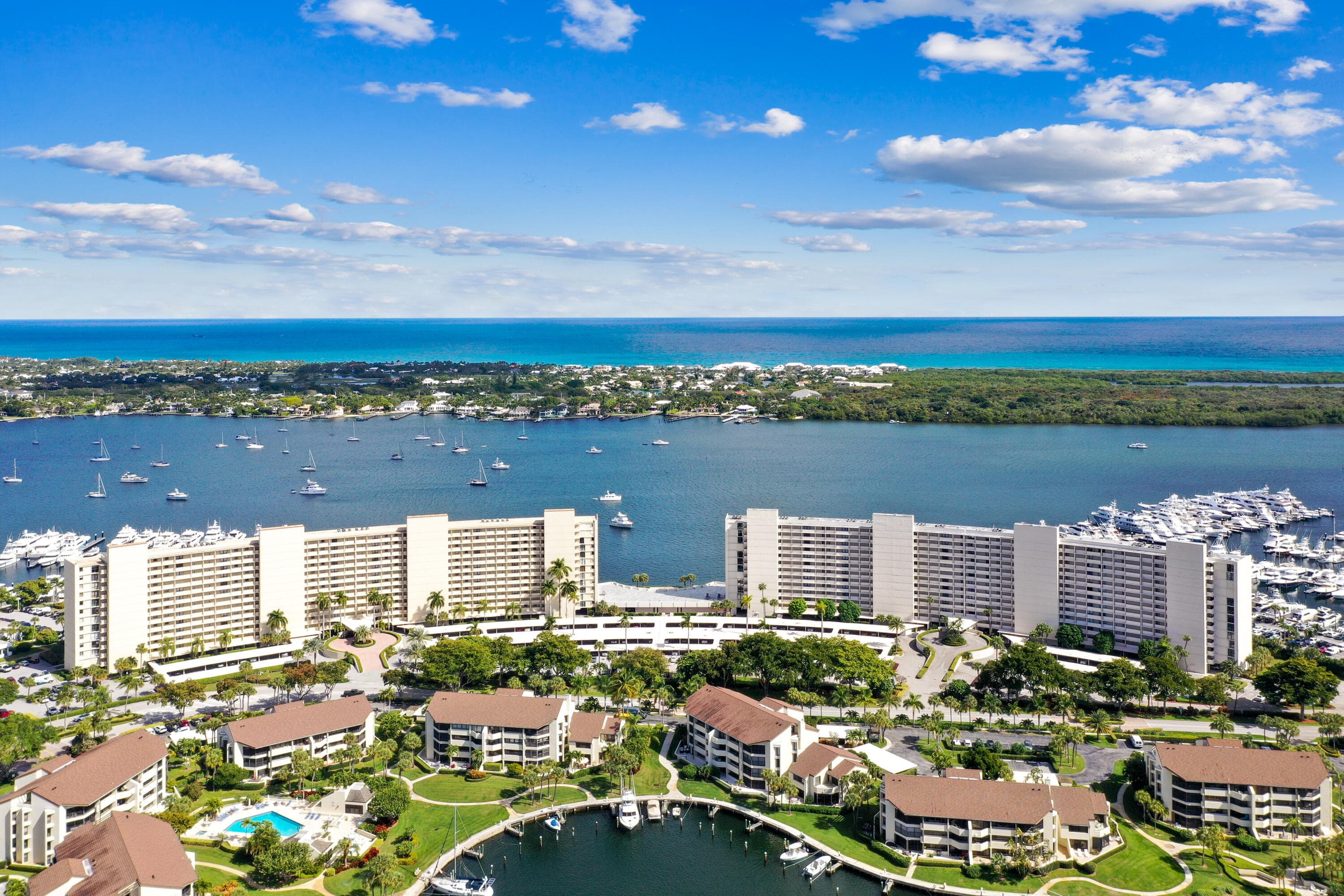134 LAKESHORE Drive 814, North Palm Beach, FL 33408, Unit 814