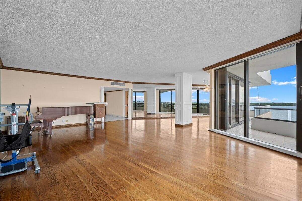 100 Lakeshore Drive 558, North Palm Beach, FL 33408, Unit 558 - Photo 3