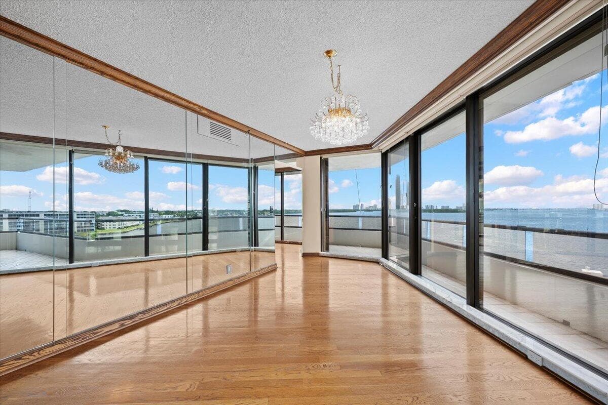 100 Lakeshore Drive 558, North Palm Beach, FL 33408, Unit 558 - Photo 5